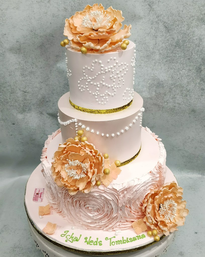 Wedding Cake 2